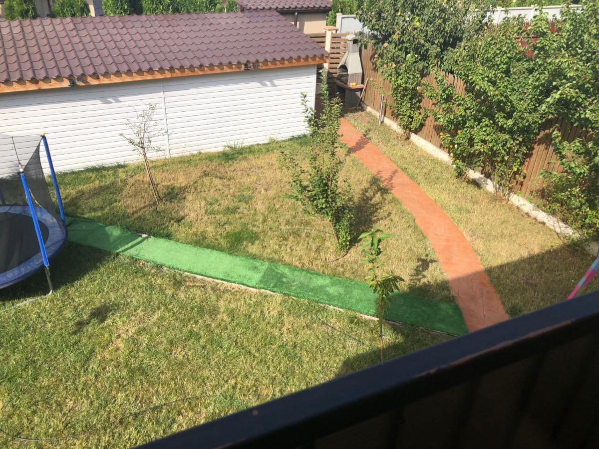Vila Cu Trandafiri Cozy Apartments 2 Camere Bragadiru Dış mekan fotoğraf
