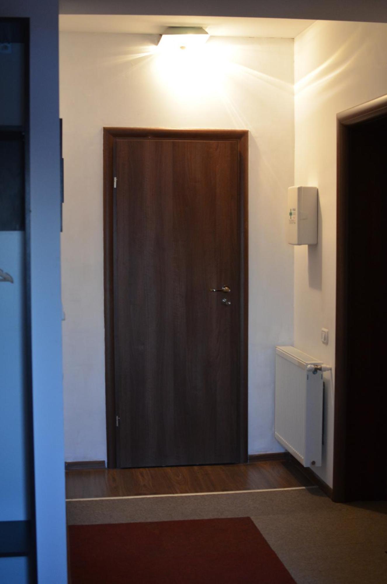 Vila Cu Trandafiri Cozy Apartments 2 Camere Bragadiru Dış mekan fotoğraf